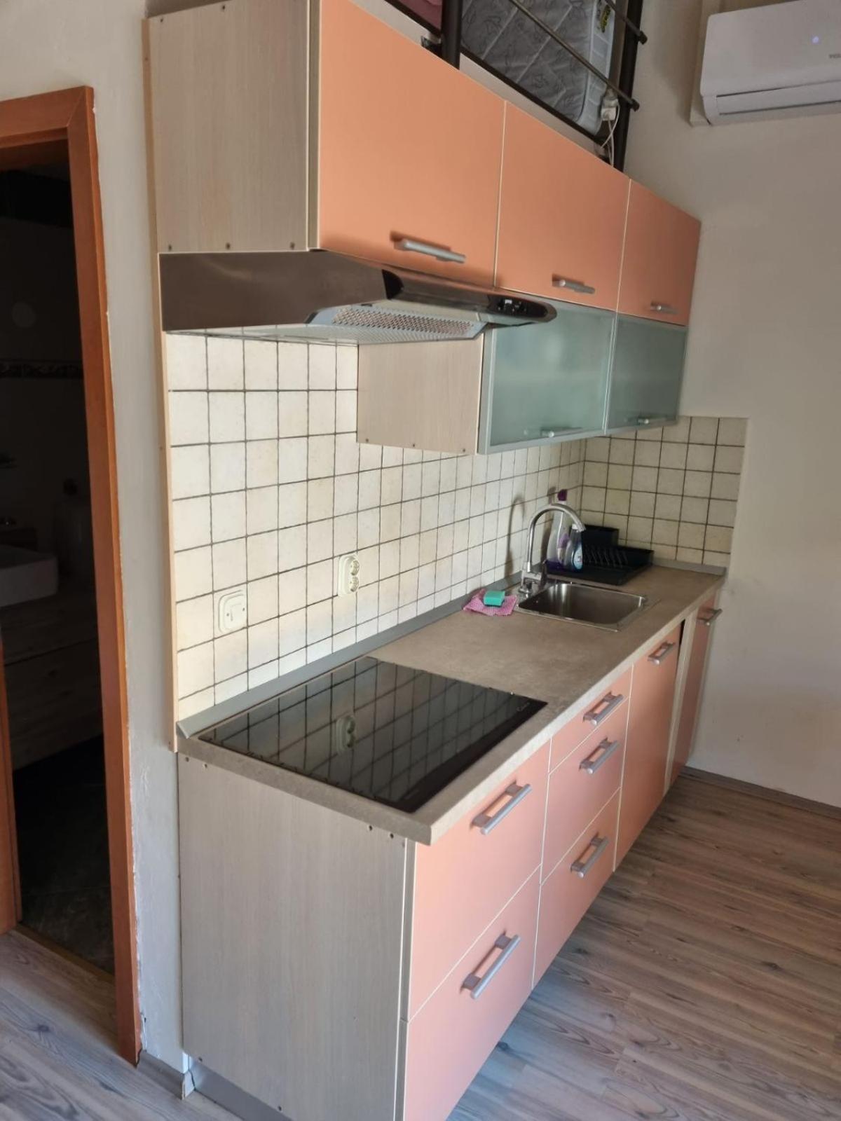 Apartment N&M Омишаль Екстер'єр фото